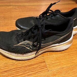 Saucony Endorphin Speed 3 Road running shoes beaters trashed size 10.5